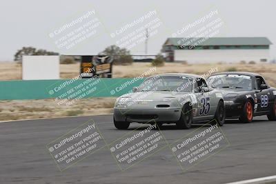 media/Jun-01-2025-CalClub SCCA (Sun) [[eae223c5dd]]/Group 5/Race (Front Straight)/